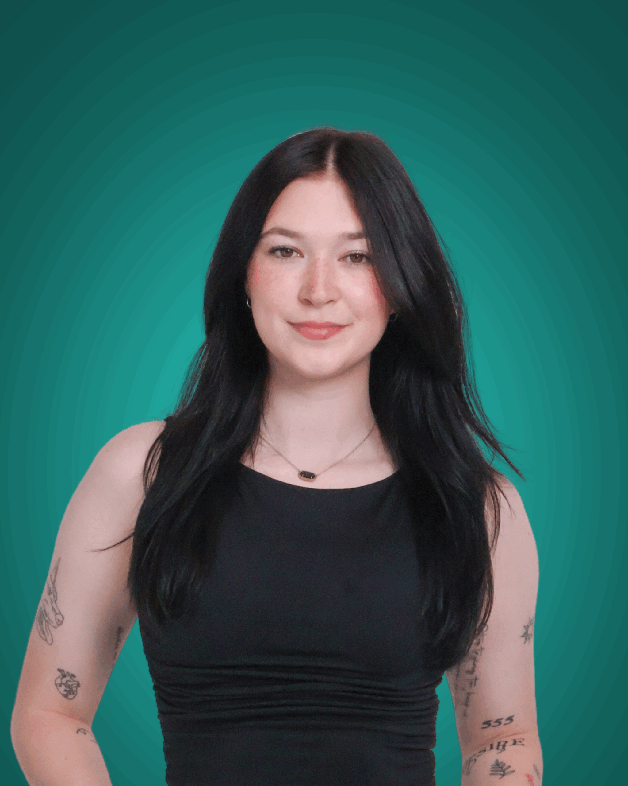 Carly Headshot